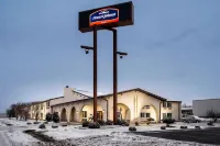 Howard Johnson by Wyndham Appleton Hotels in Appleton