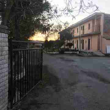 Banos Apartment with 2 Rooms and Swimming Pool Others