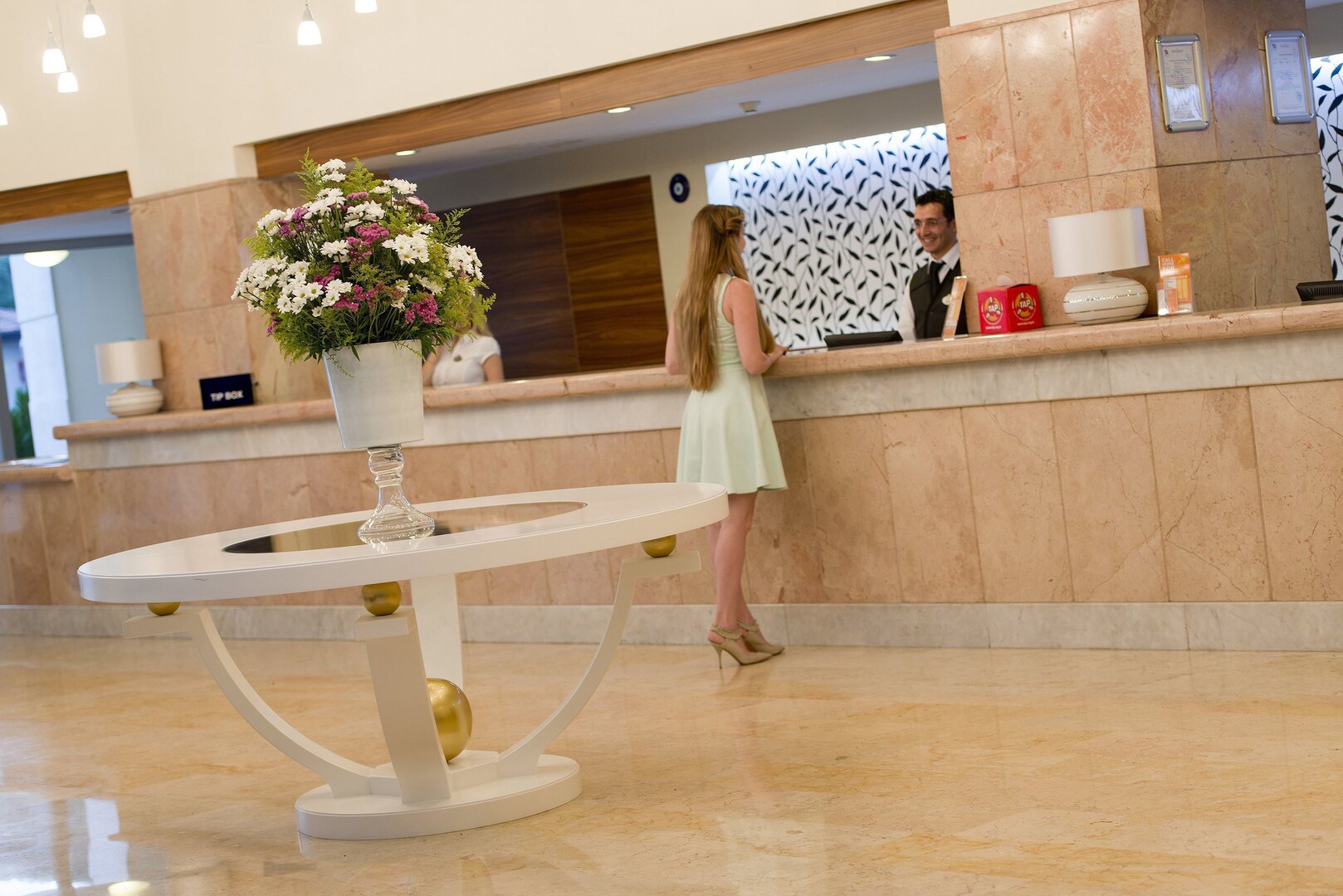 Seven Seas Hotel Life - Her Şey Dâhil (Seven Seas Hotel Life - All Inclusive)