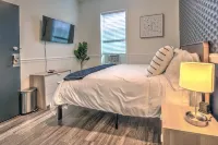 Cute and Cozy Studio!