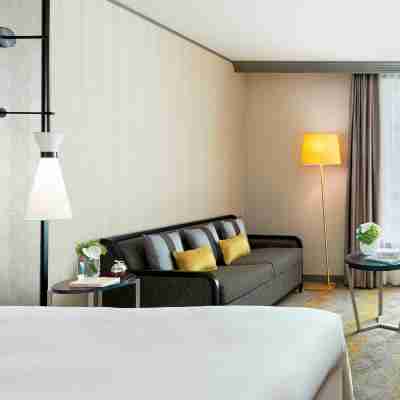 Renaissance Paris la Defense Hotel Rooms