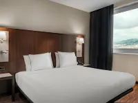 Leonardo Royal Hotel Barcelona Forum Hotels near Metro Station