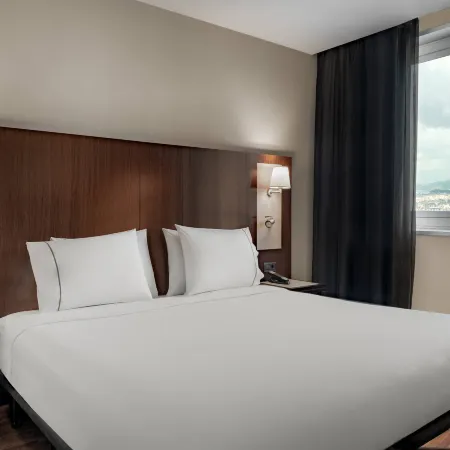 Leonardo Royal Hotel Barcelona Forum Отели рядом с достопримечательностью «Диагональ Мар»