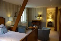 Les Prés d'Ondine Hotel dekat Chapelle Saint Quirin