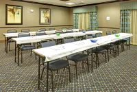 Holiday Inn Express & Suites Covington