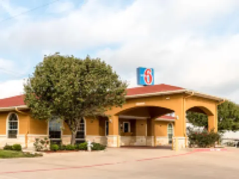 德克薩斯阿瓦拉多 6 號汽車旅館 阿爾瓦拉多酒店