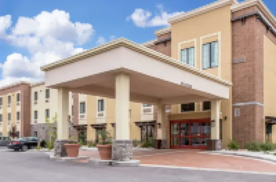 คอมฟอร์ตสวีทส์ โมอาบ ใกล้อุทยานแห่งชาติอาร์เชส โรงแรมใน