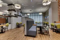 Drury Plaza Hotel Milwaukee Downtown - sarapan