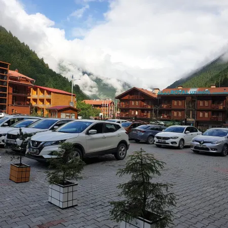 Elif Inan Hotel