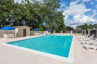 Knights Inn Statesboro Hotels in Statesboro