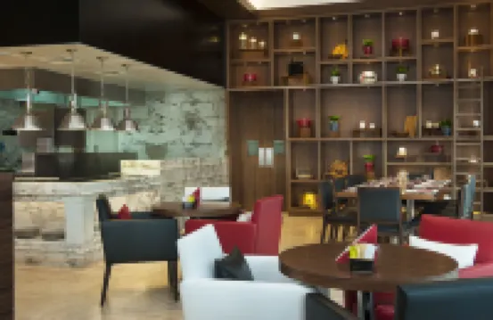 Damac Maison Cour Jardin