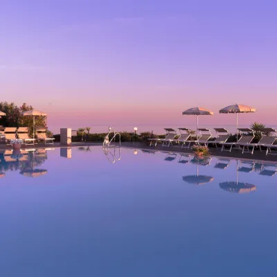 Hotel Dei Pini Hotels near شاطئ بومباردي