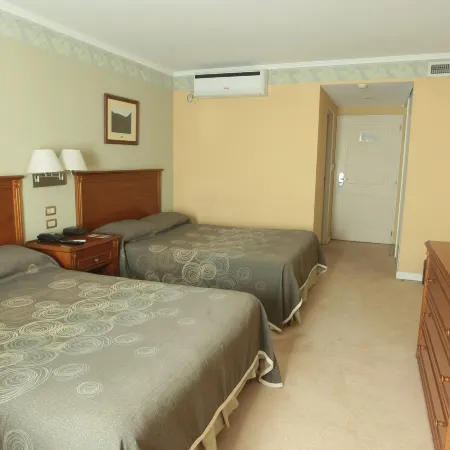 Howard Johnson Rio Cuarto Hotel y Casino Отели в г. Рио-Куарто
