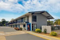 Motel 6 Columbus, GA - صديق للحيوانات الاليفة
