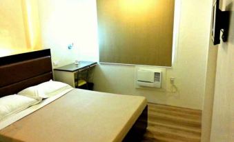 Hotel Lorita - Housity