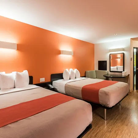 Motel 6 Moosomin, SK Отели в г. Мусомин
