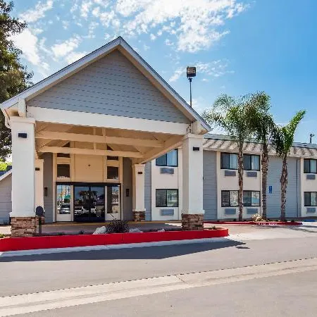 Best Western Town Country Lodge