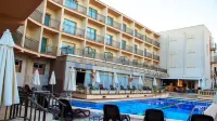 Hotel Iris Hotels in Ses Cadenes