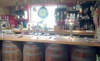 The Crown & Plough - Housity