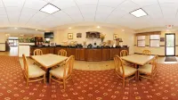 Quality Suites Jeffersonville - Louisville North - Morgenmad