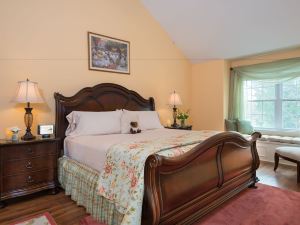 Caldwell House Bed and Breakfast