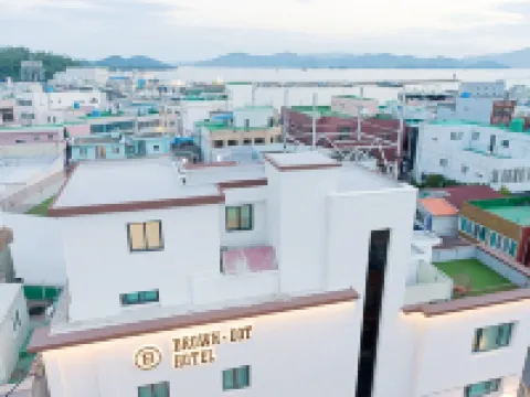 Sacheon Samcheonpohang Brown Dot Hotels in Sacheon