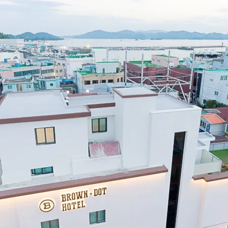 Sacheon Samcheonpohang Brown Dot