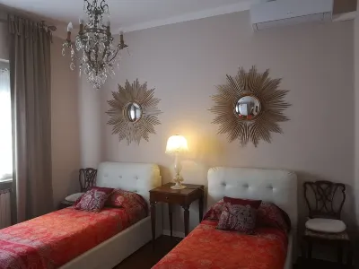 Room in Apartment - Villa Piera Holiday Home in Cremona Apartment with Independent Entrance