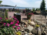Canal Park Lodge Hotels near James S. Malosky Stadium