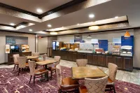 Holiday Inn Express & Suites BILLINGS WEST by IHG - Aamiainen