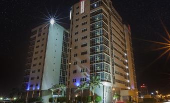 Gulf Court Hotel