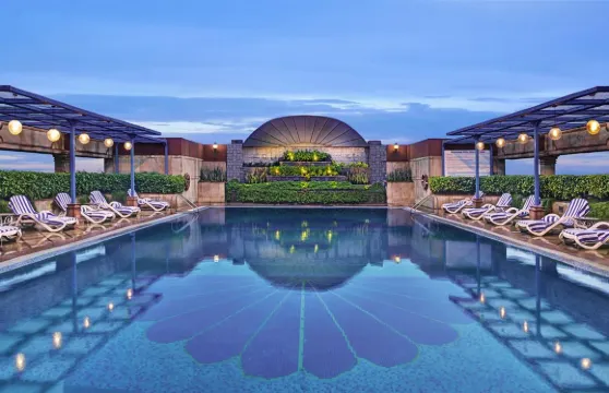 古爾岡布里斯託爾酒店