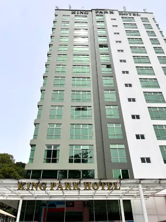 King Park Hotel Kota Kinabalu Отели рядом с достопримечательностью «Handicraft Market»