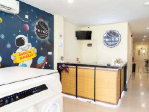 Miko Rooms & Capsules Hotel Hotels in Waru
