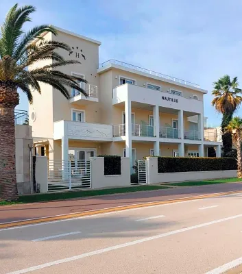 Hotel Nautilus - en bord de mer
