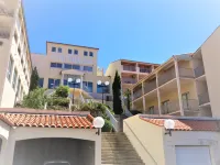 Thalacap Hotels in 