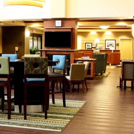 Hampton Inn & Suites Paducah