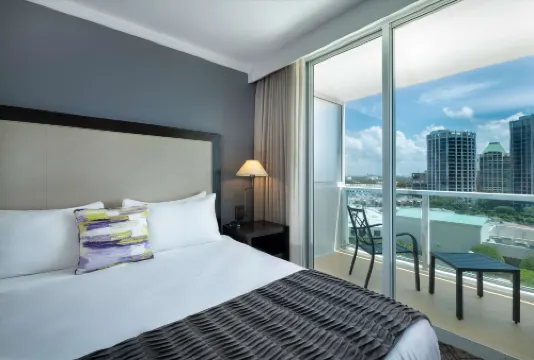 Arya Hotel & Suites Coconut Grove