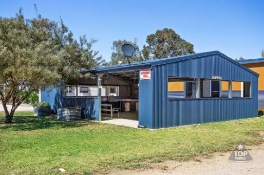 布莫雷韋旅遊公園酒店