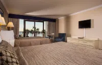 Grande Shores Ocean Resort