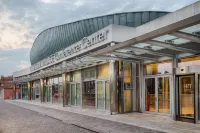 NH Venezia Laguna Palace Отели рядом с достопримечательностью «Палаццо деи Камерлинги»