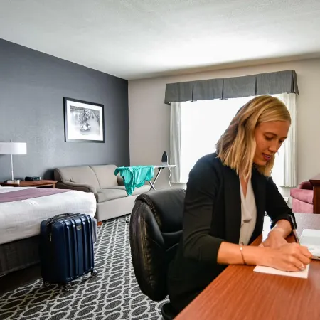 Bluemont Hotel
