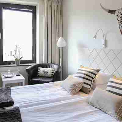 First Hotel Kärnan Rooms