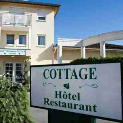 Cottage Logis Hotel - Restaurant Hotel Exterior