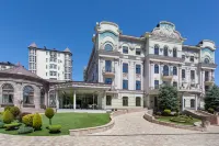 Pontos Plaza Hotel