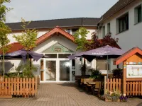 Gasthaus Bonneberger Hof Hotels in Vlotho