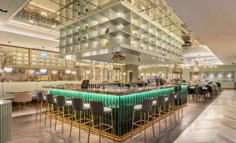 The Emerald House Lisbon, Curio Collection by Hilton