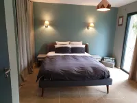 Cosy Wood House Hotels in Mesnil-Saint-Père