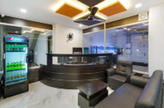 Crystal Lake  Suites