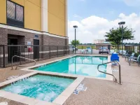 Comfort Suites DFW N-Grapevine - Kylpyammeita